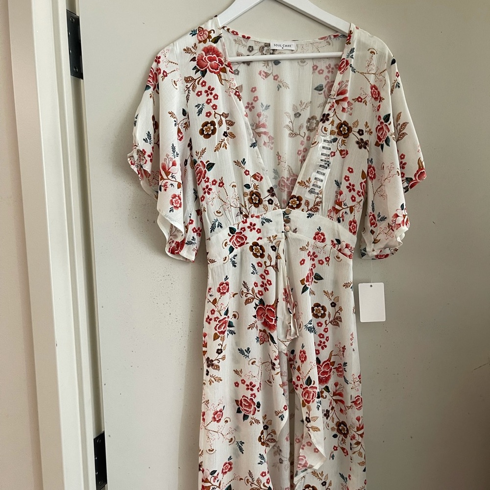 Soul Cake Ivory Floral Kimono NWT